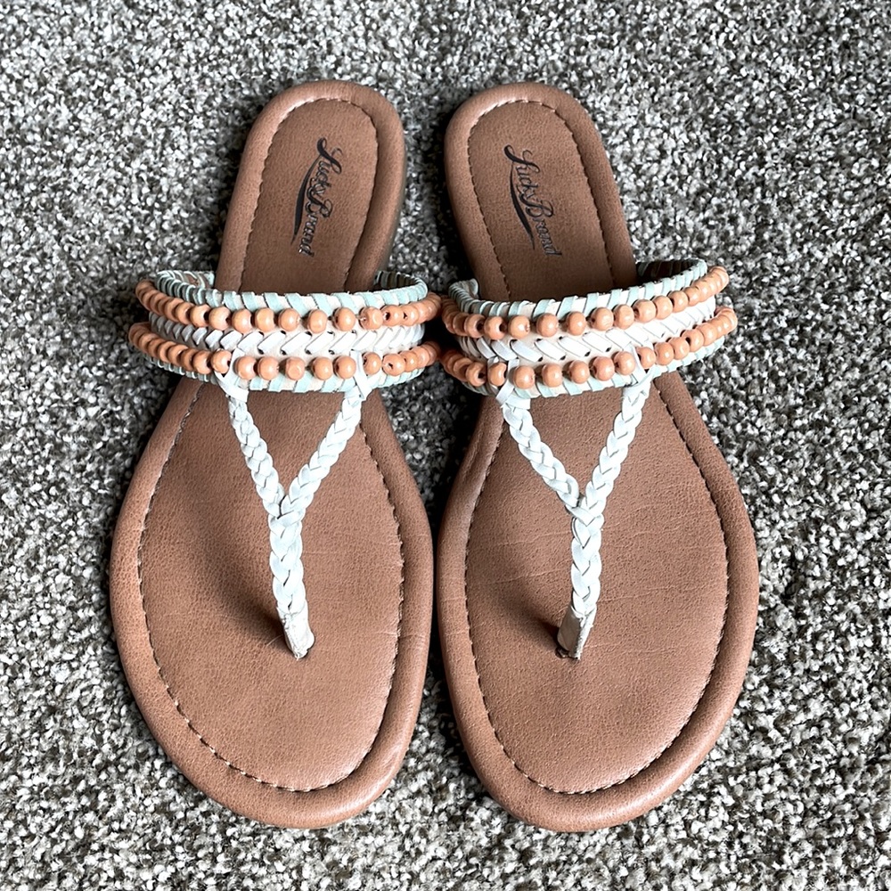 Lucky Brand women’s sandals